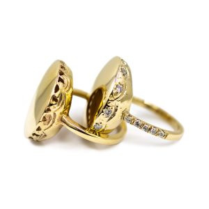 Precious Signet Ring