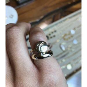 Petite Signet Ring